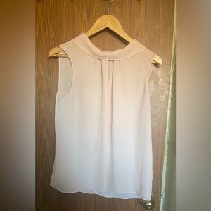 VINCE CAMUTO BLUSH PINK TOP